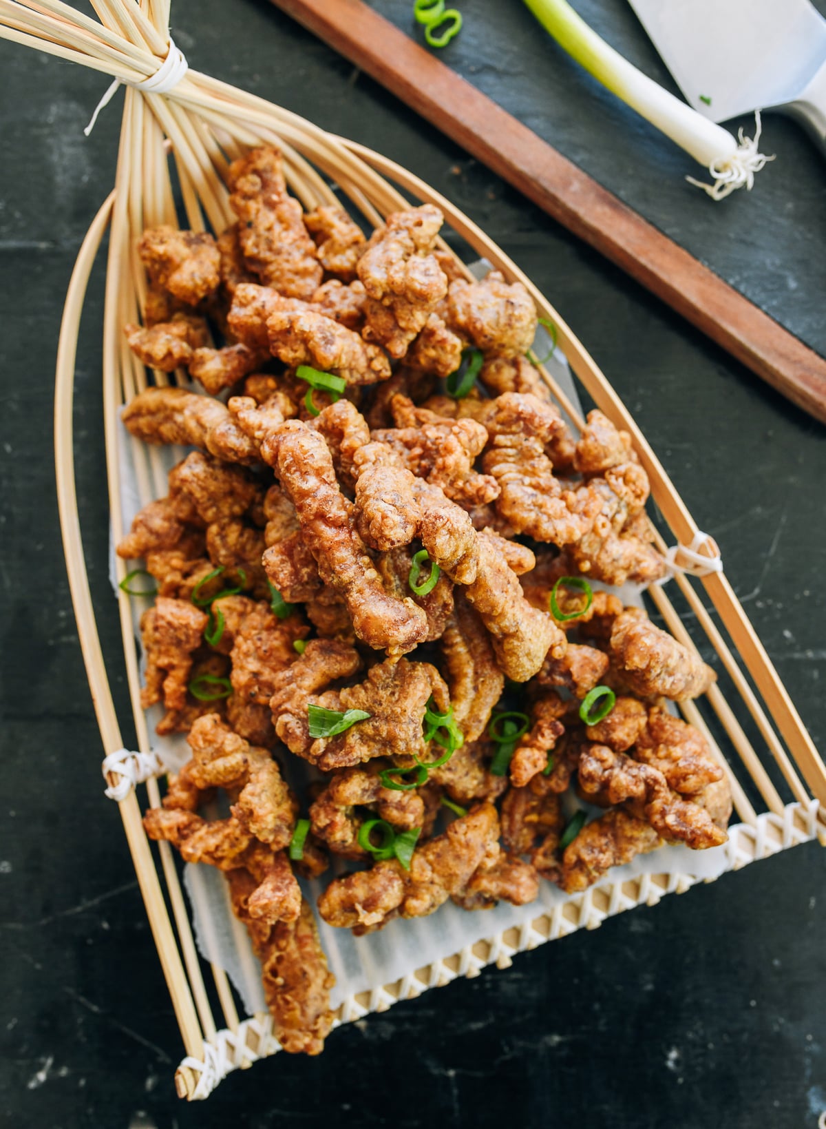 Маленькая хрустящая свинина (Сяосуро — 小酥肉)