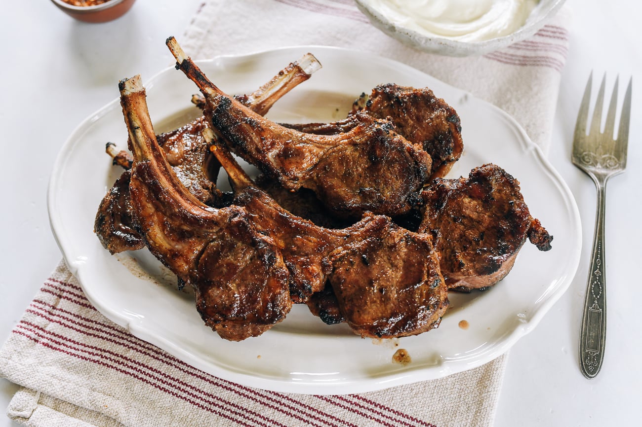 platter of grilled lamb chops