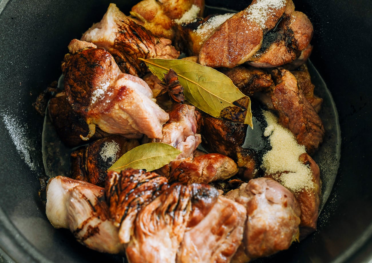 pork shoulder pieces with Chinese red cooking ingredients